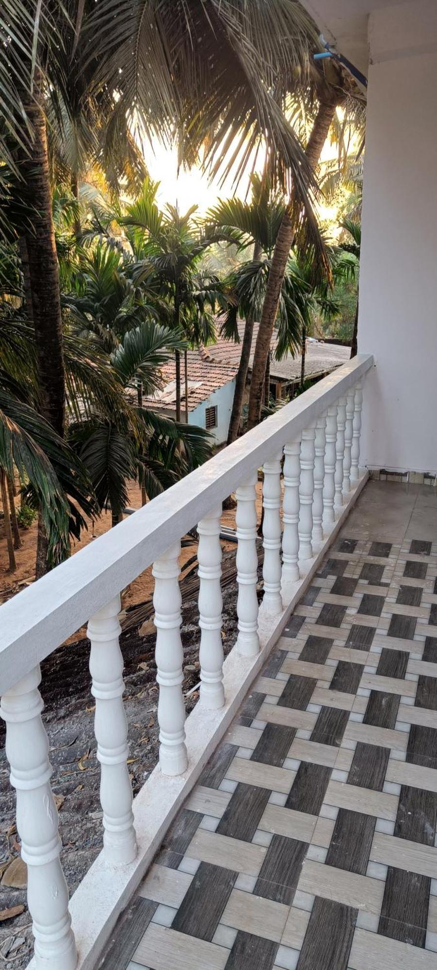 Mahalaxmi Guest House Гокарна Экстерьер фото