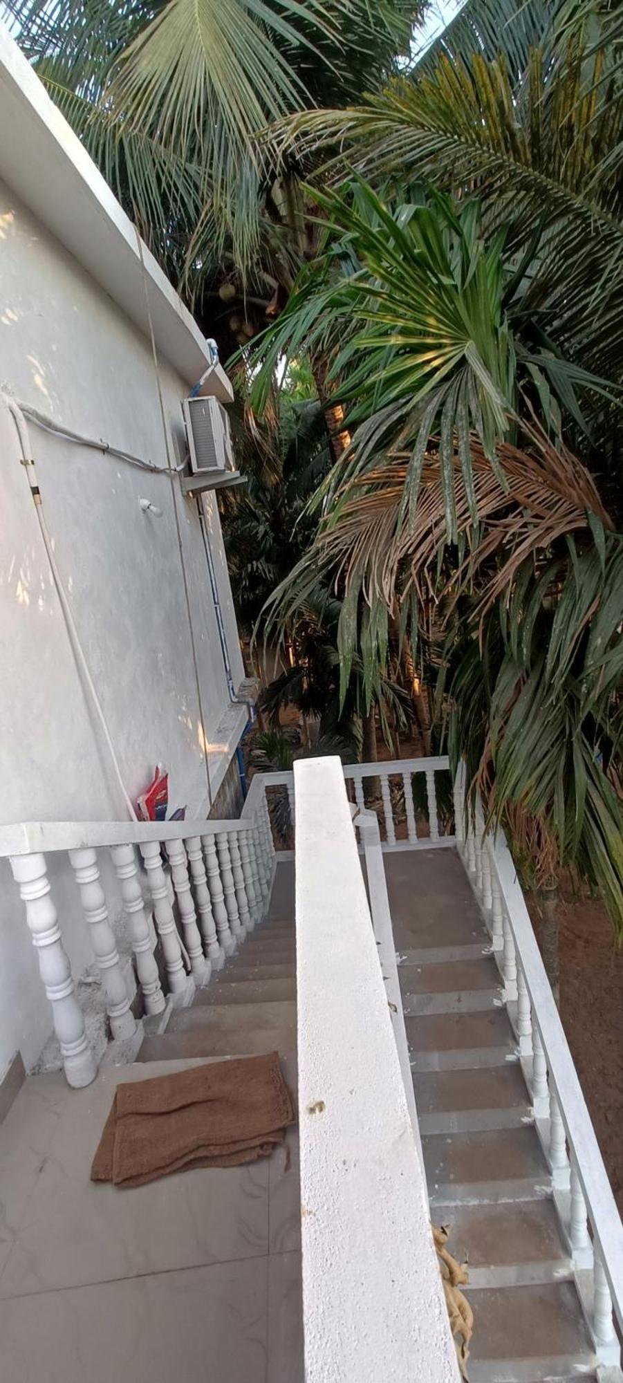 Mahalaxmi Guest House Гокарна Экстерьер фото